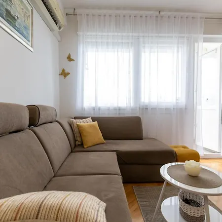 Plokite Apartman
