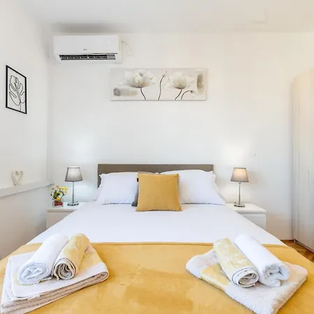 Apartman Plokite *